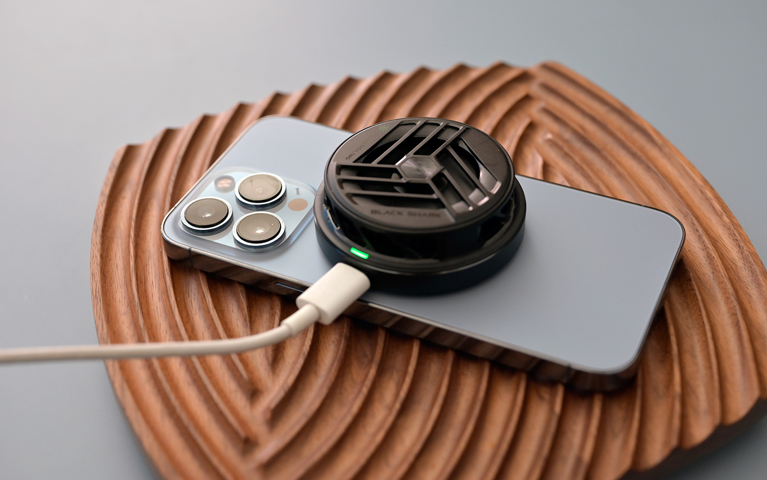 安卓游戏|到底谁的手游表现更好？安卓游戏手机，还是iPhone 13 Pro