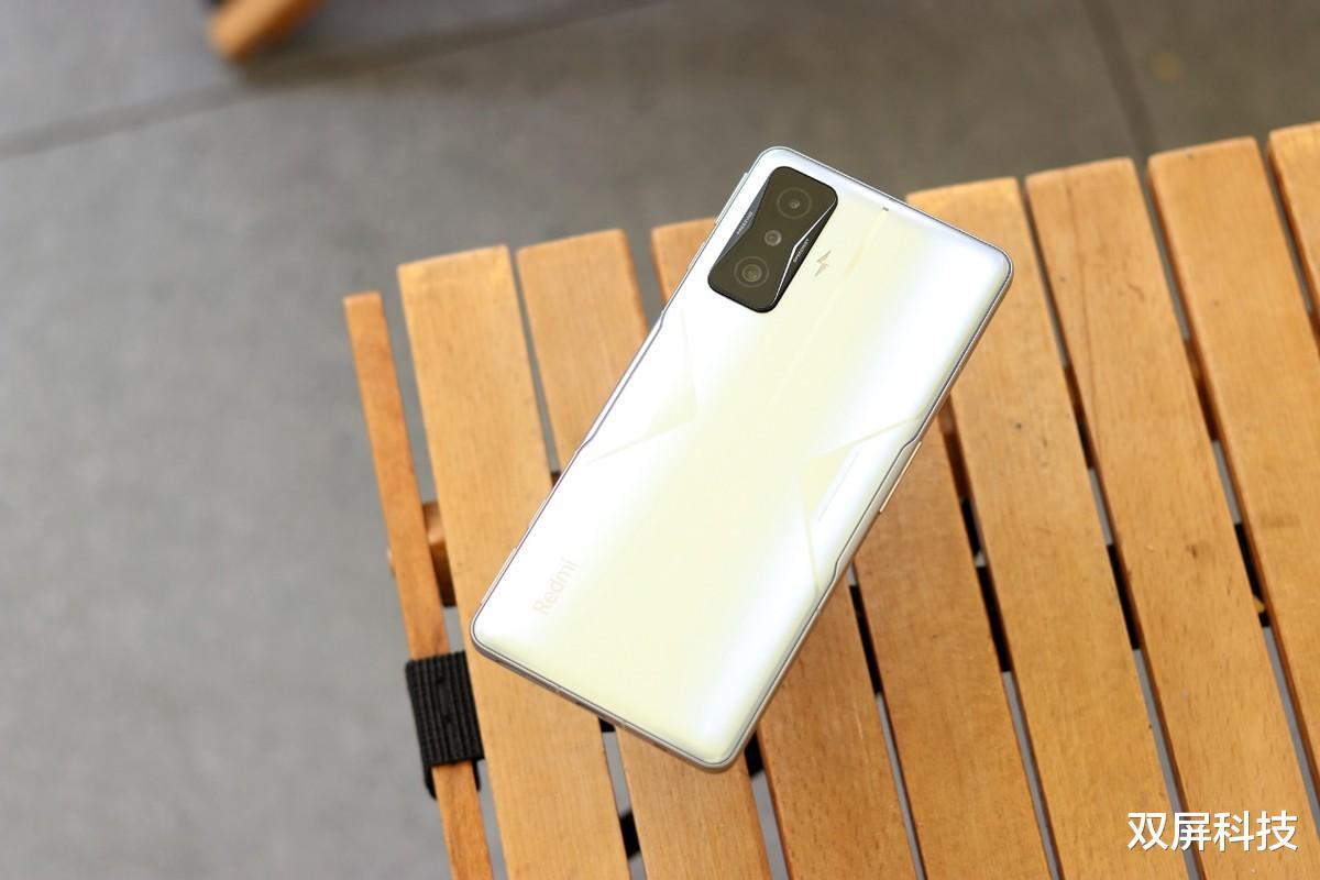 卢伟冰|天玑双旗舰加持，卢伟冰彻底爆发了，K50电竞版还值得吗？