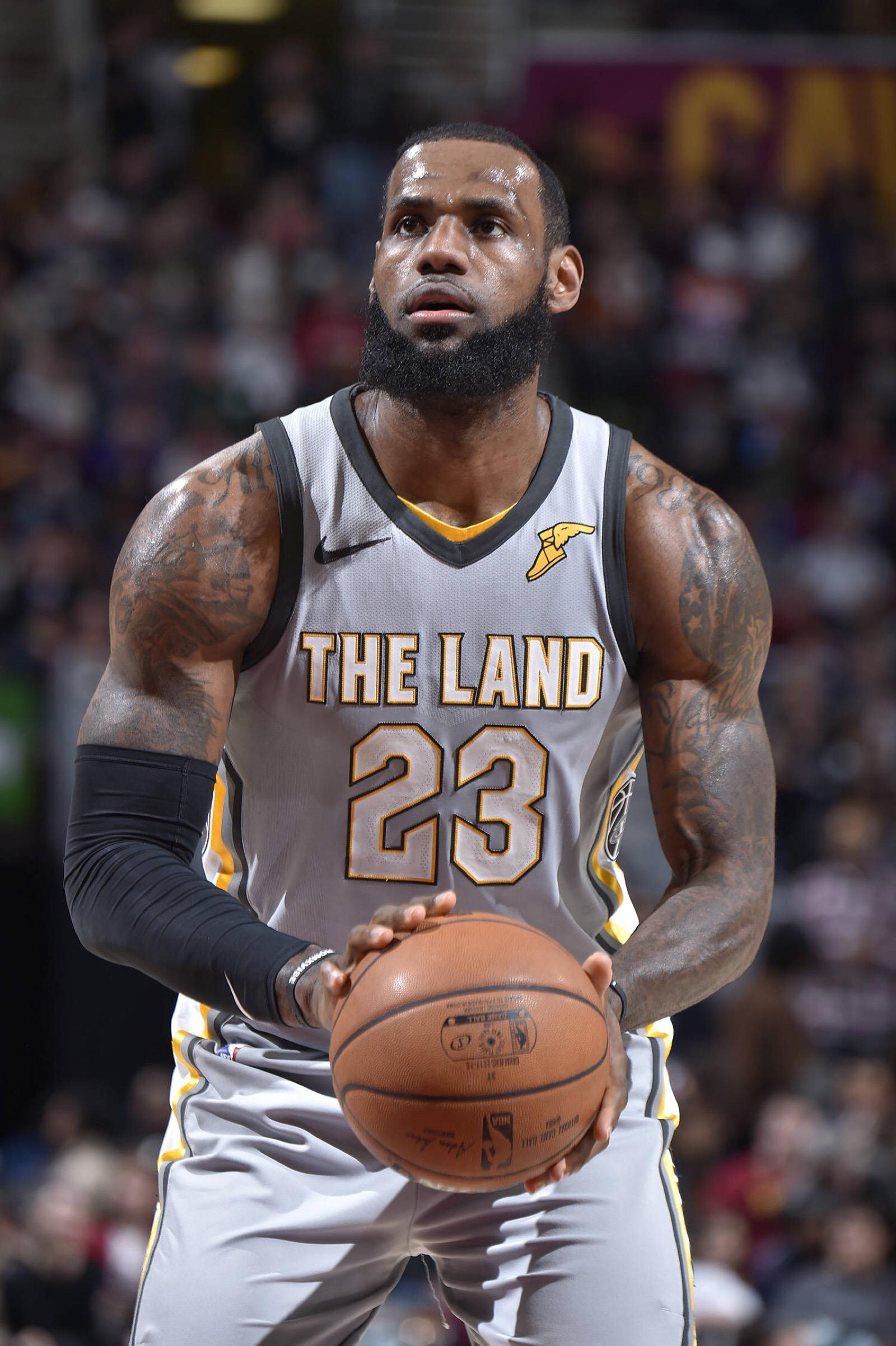 |如何给勒布朗·詹姆斯一个完全中肯的评价