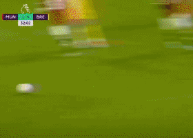 C罗|英超：曼联3-0升班马近4场首胜 C罗造点并命中 连续4场破门进6球
