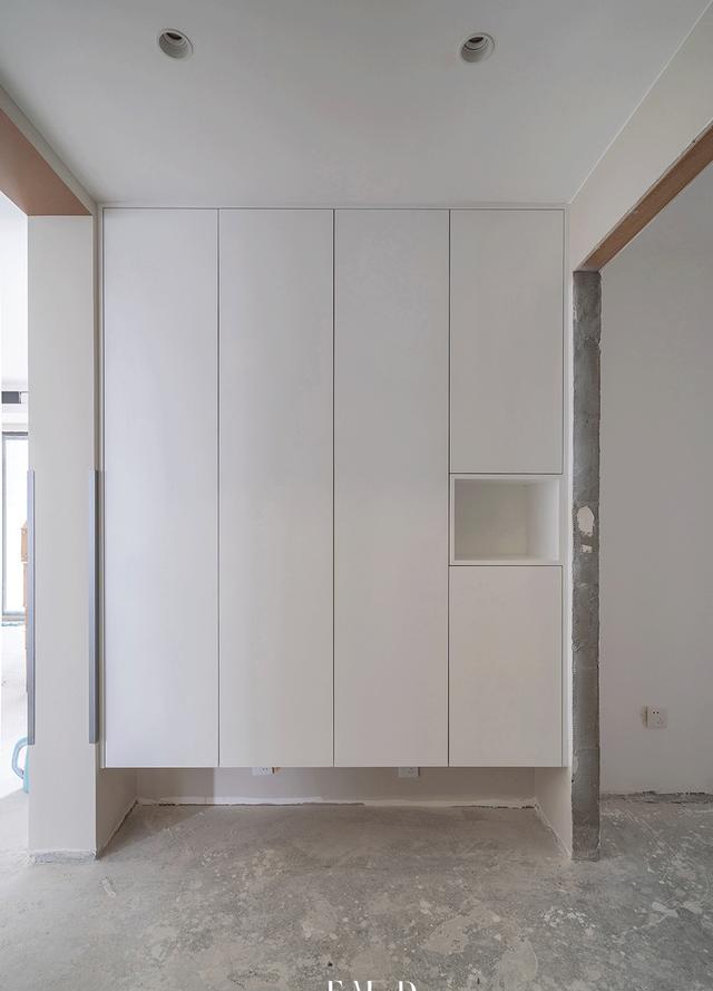 137毛坯房挤出四室,装出200豪宅感,靠的是这7处走心设计