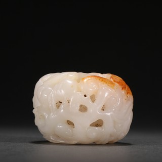 和田玉籽料|清代 和田玉籽料蝙蝠灵芝纹雕件
