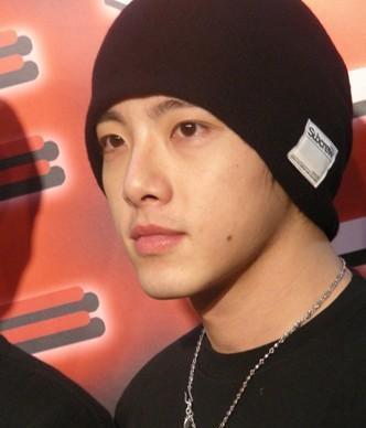 林韦君|14任男友,多次劈腿,42岁林韦君元气爆棚,“渣女”真能洗白?