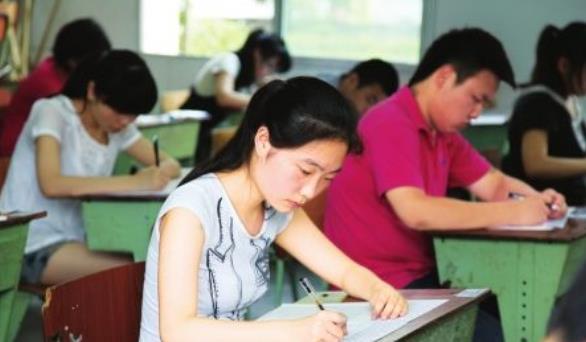 苏洵|1997年女学霸被顶替上大学，6年后收到道歉：顶替者是班主任女儿