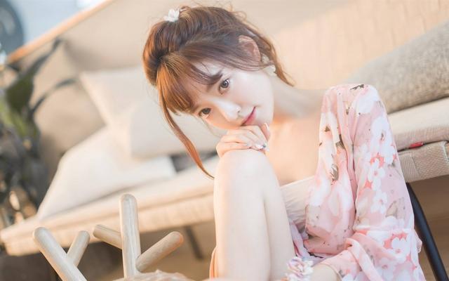 宫寒 屈臣氏一“平价”眼霜，5次淡化眼袋和细纹，比兰蔻还好用！