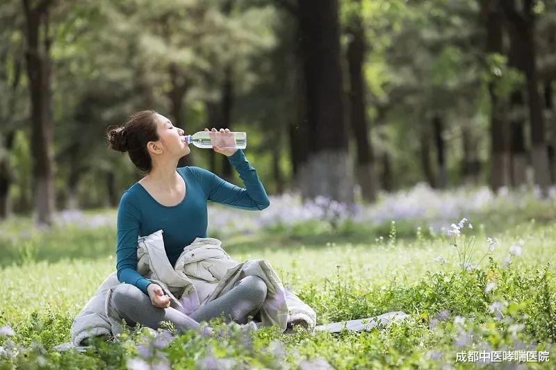 咳嗽|针对咳嗽痰多分享几个排痰小妙招,让你的呼吸道更加通畅!