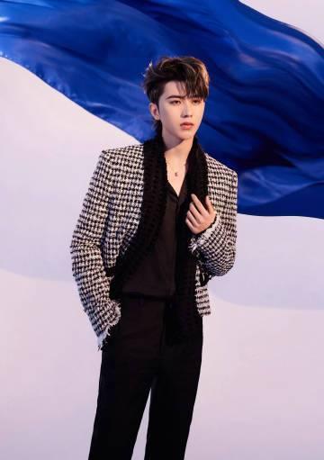 官宣|蔡徐坤高质量代言官宣！涵盖顶尖各个行业，网友：难怪之前黑他！