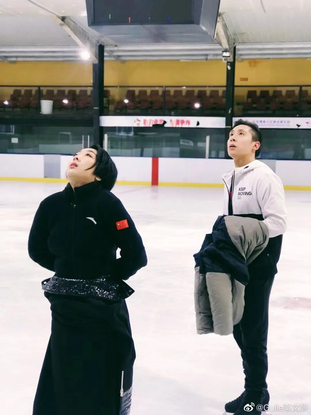 韩聪|夺冠后他们相拥而泣！15年神仙情谊曝光：这块金牌他们等了太久