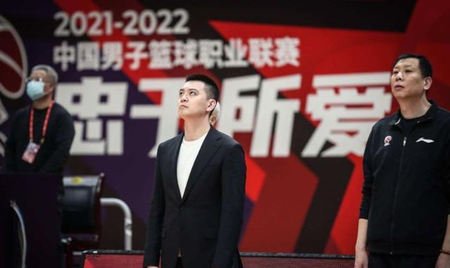 辽宁男篮|正式离队！辽宁男篮救火外援被放弃，杨鸣做出艰难选择