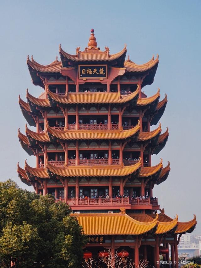 黄鹤楼|天下江山第一楼，历经千年经久不衰，当地人为何很少去