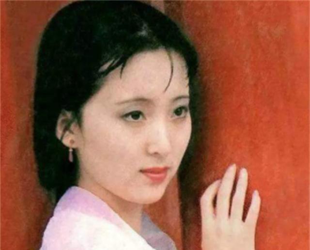 陈晓旭|“林妹妹”陈晓旭葬礼：临终前对父亲说了五个字，邓婕悲伤欲绝