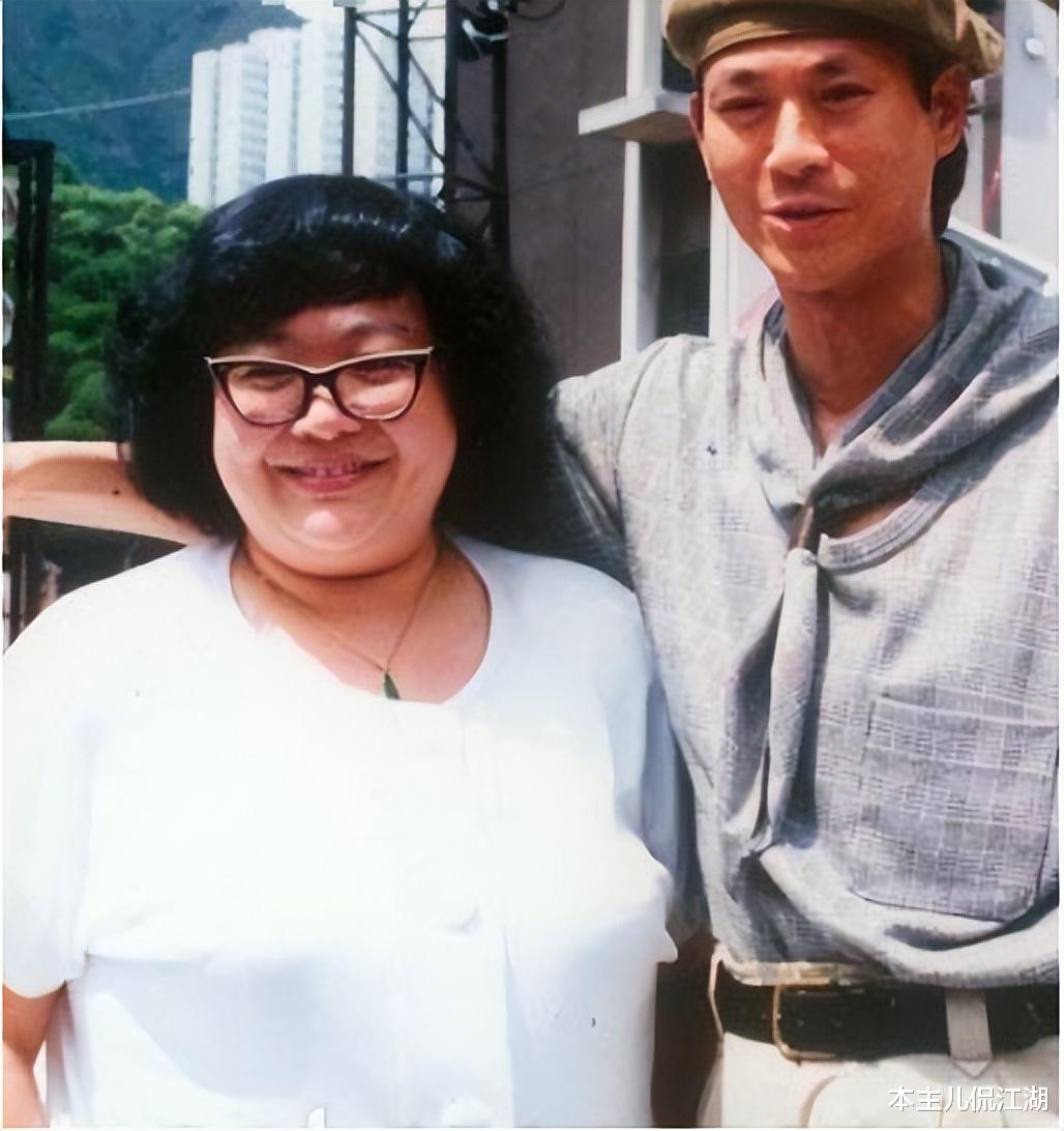 袁慎|同是郑少秋的基因,把3个老婆的4个女儿一对比,差距就出来了