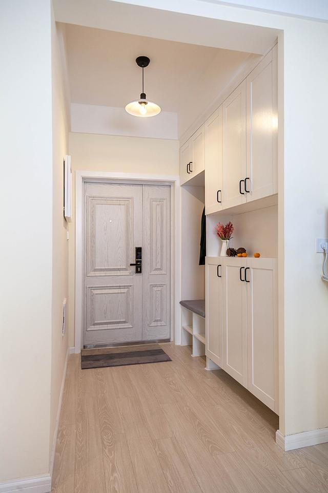 晒晒刚装修的新房,老婆说配色清新淡雅,老妈说玄关柜好看到爆!