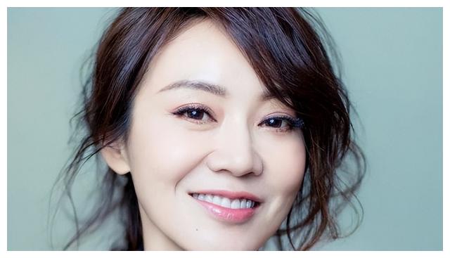 闫妮|闫妮:离婚那天挥泪和公婆告别,18年后对待前公婆如同亲生父母