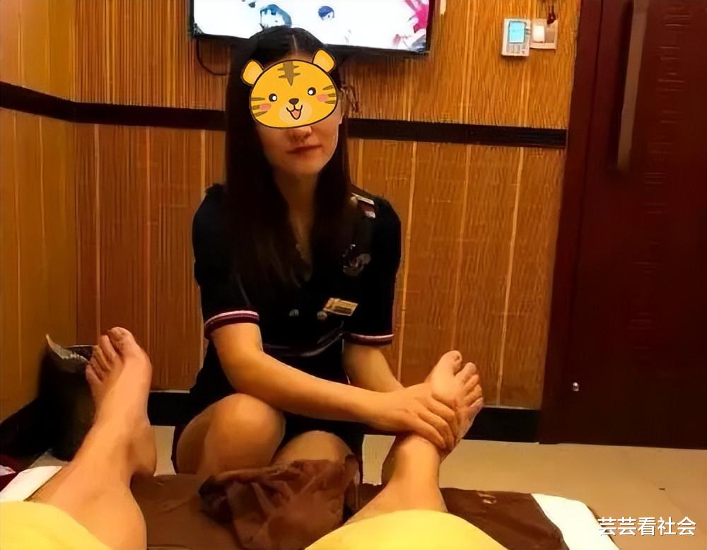 40岁大叔向女技师表白,难忘她的温柔,网友:想免费服务就直说