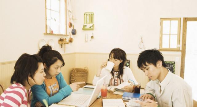 大学|“不应该花14万送儿子上大学”,普通家庭的心里话,真实又扎心