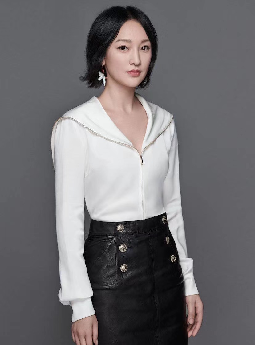 周迅|周迅也敢穿，虽然文艺不可照搬