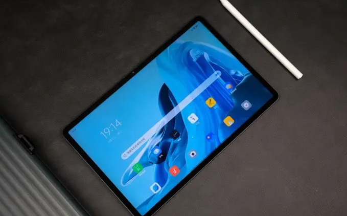 OPPO|OPPO新款即将上市，2299元跌至1999元，旧款降价清仓！