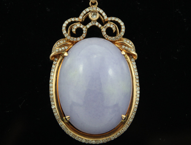 翡翠|生活中常见的水滴，与翡翠结合之后，你知道其意味着什么吗？