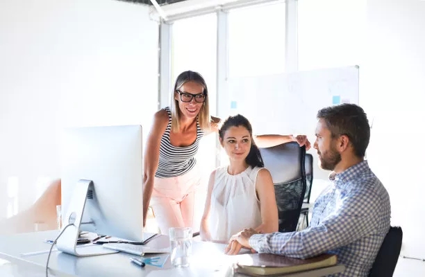 |职场中的领导和员工关系好坏，无非就是工作与私生活的关系