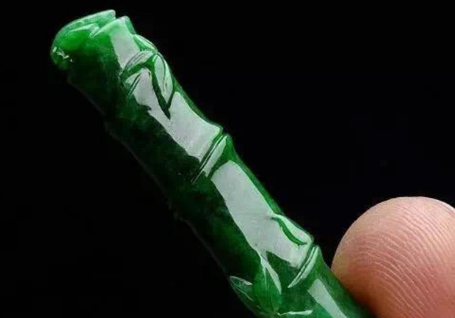 翡翠|带你深入了解翡翠的雕刻主题,看过本篇文章之后,小白也变行家了