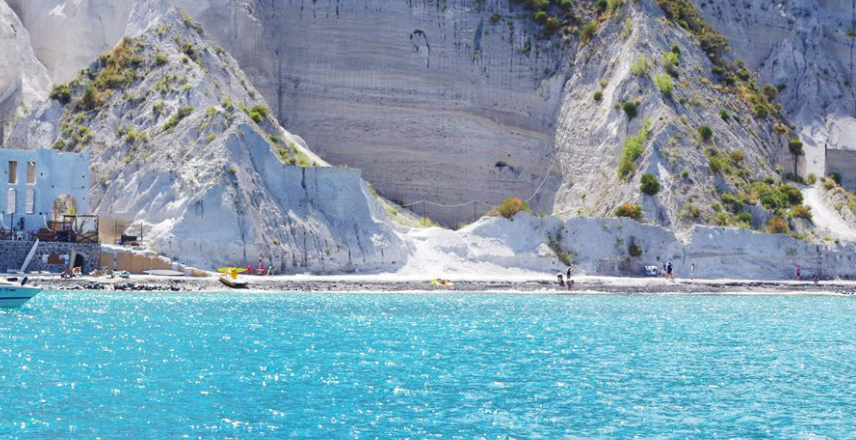 美丽|治愈一夏，盘点意大利最美的十个白色海滩