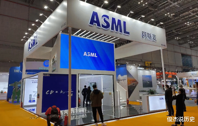 阿斯麦尔|向中企出货78台光刻机后，ASML想要“硬刚”美国了？