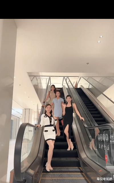 小姐姐|?椰树主播小姐姐们的近照！穿旗袍的样子，简直是美出新高度