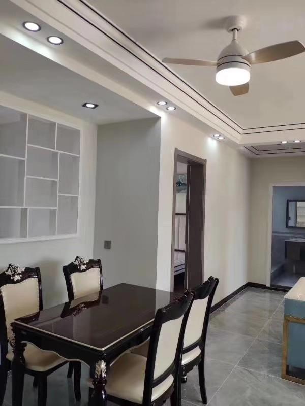 新房多花了30万,就为了比别人加多一个露天阳台,朋友吐槽我傻啊