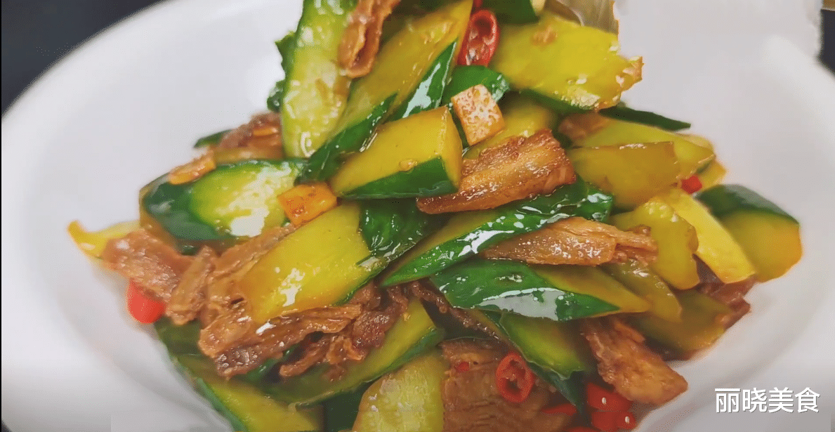 “老得慢”的女人，平时爱吃这6种食物，吃过三种的，就偷着乐吧
