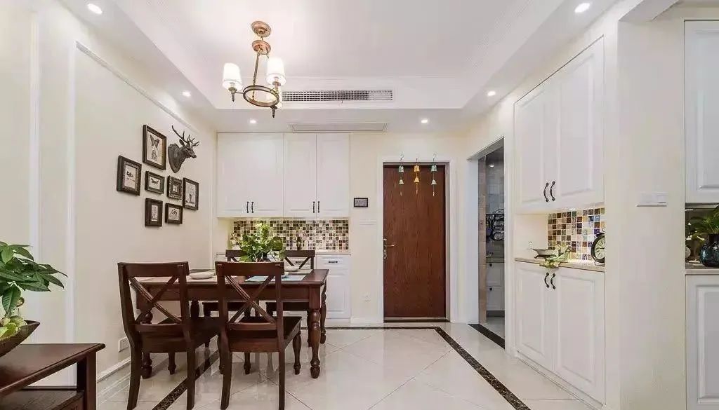 晒我家89平小三房,老婆非把衣柜装过道里,入住发现好实用!