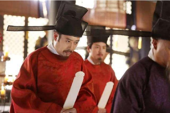 知否知否应是绿肥红瘦|《知否知否应是绿肥红瘦》里盛明兰的父亲，真的是一个坏爸爸吗？