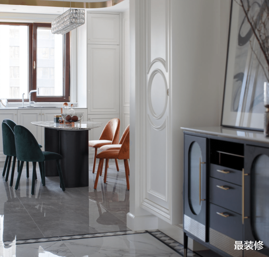 170平的轻奢风家中，藏着两个小公主的“童趣乐园”，好温馨