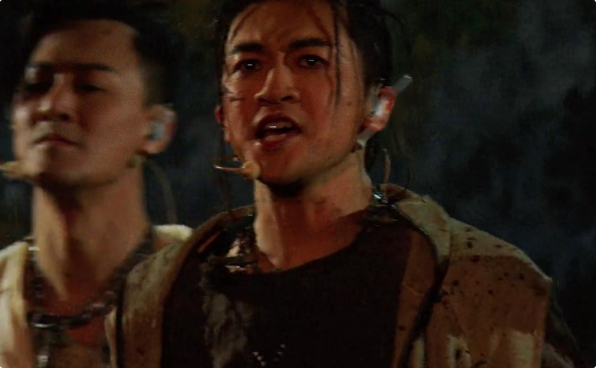 苏有朋|个人排名跃居第一，狂甩张智霖，这位49岁中年鲜肉凭啥这么拽