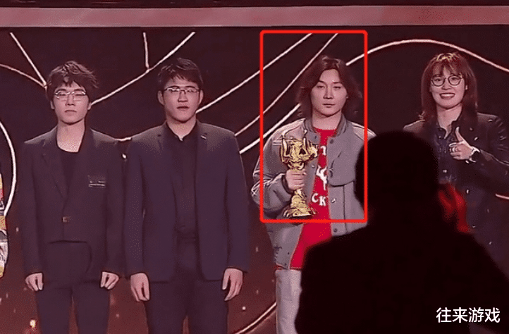 张大仙 张大仙减肥上热搜！最新近照曝光后，网友直言：胖若两人！