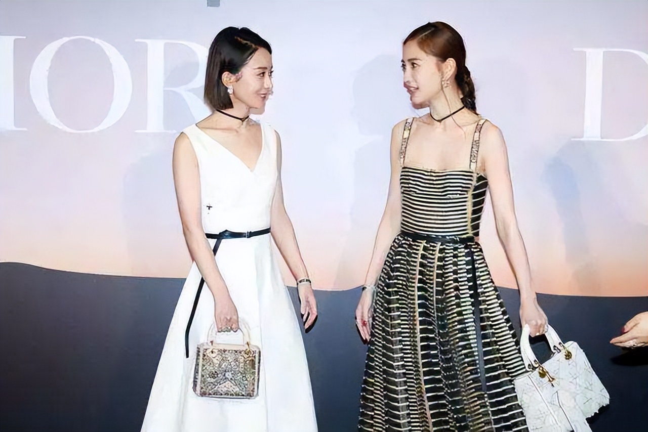 赵丽颖|杨颖占c位赵丽颖成背景板,就算没有黄晓明,baby也能碾压赵丽颖