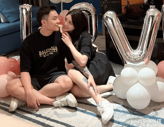 韩安冉|网红兜儿给小猪过生日，送奢侈品被质疑是空盒，晒拆箱视频证清白