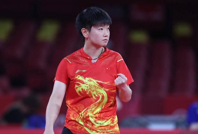 孙颖莎|3-0！国乒一姐4连胜！孙颖莎大爆发+3线开花，搭档王曼昱=女双8强