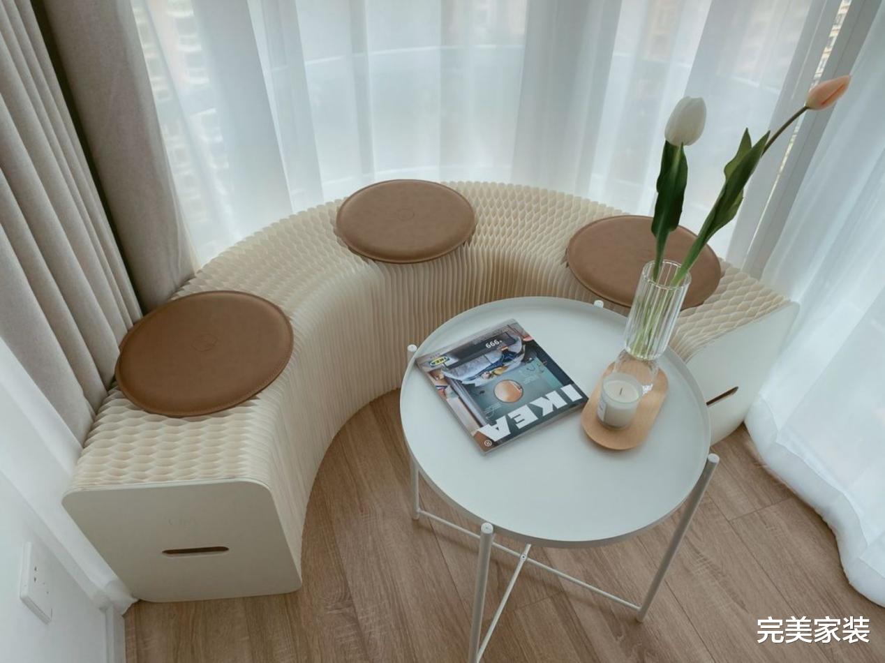 沪漂小姐姐的一居室,40㎡还有超大阳台,办公休息两不误!