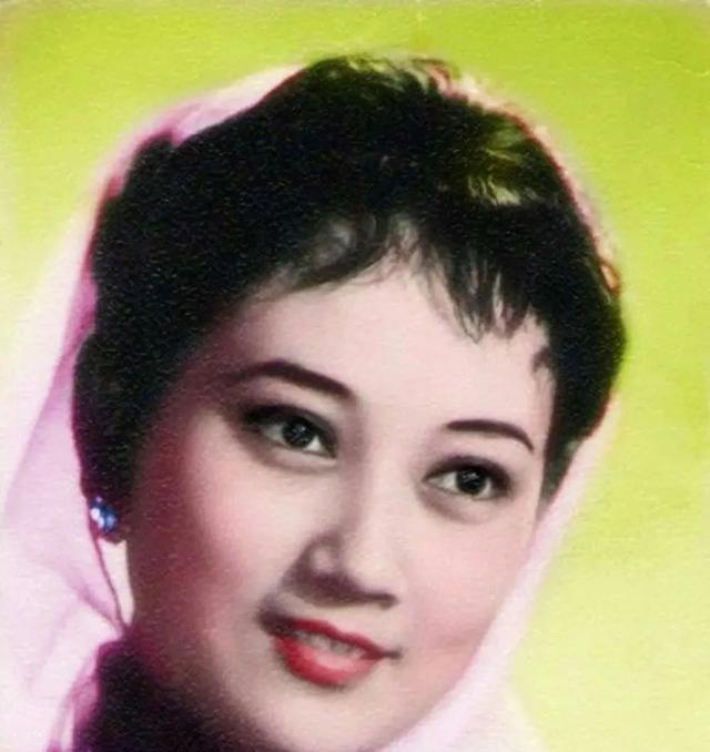 王丹凤|这4位很有魅力的女明星,各有各的美,气质迷人,网友:真的很美