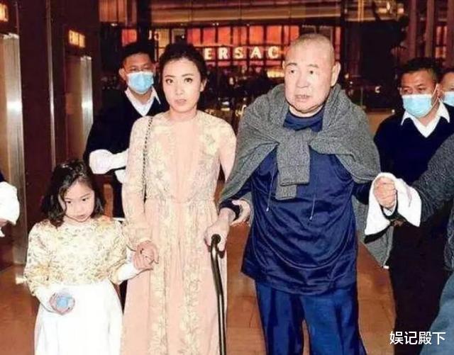刘銮雄|香港富商刘銮雄：花三亿借用丈母娘肾脏，小娇妻爱他如命不顾母亲