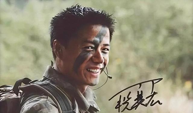 刘雪华|《士兵突击》单兵战斗力排名,袁朗扫地僧许三多兵王