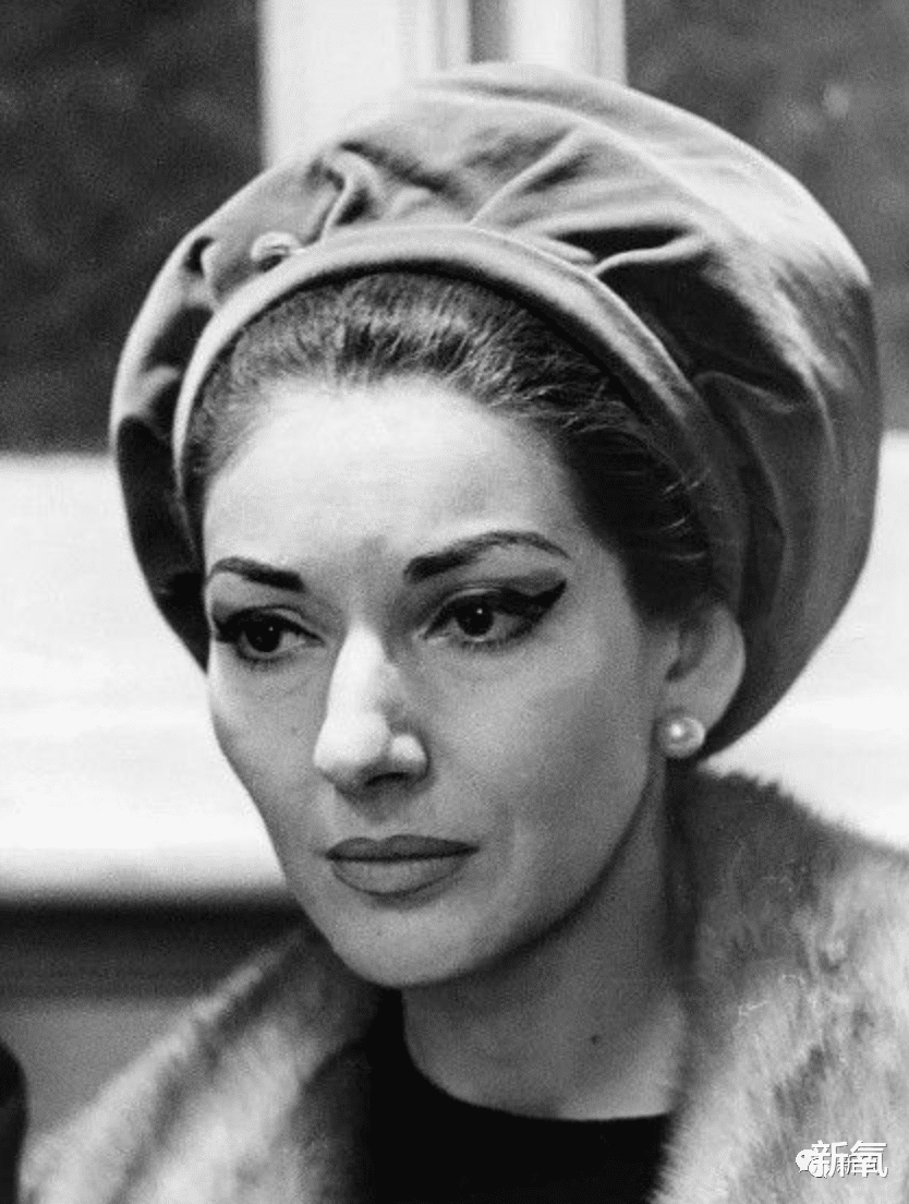 杰奎琳|破碎童年,畸形母爱,事业辉煌却因男人陨落?