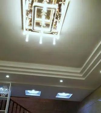 晒晒我家农村花了50多万的自建房,特别喜欢的是客厅的隔断!