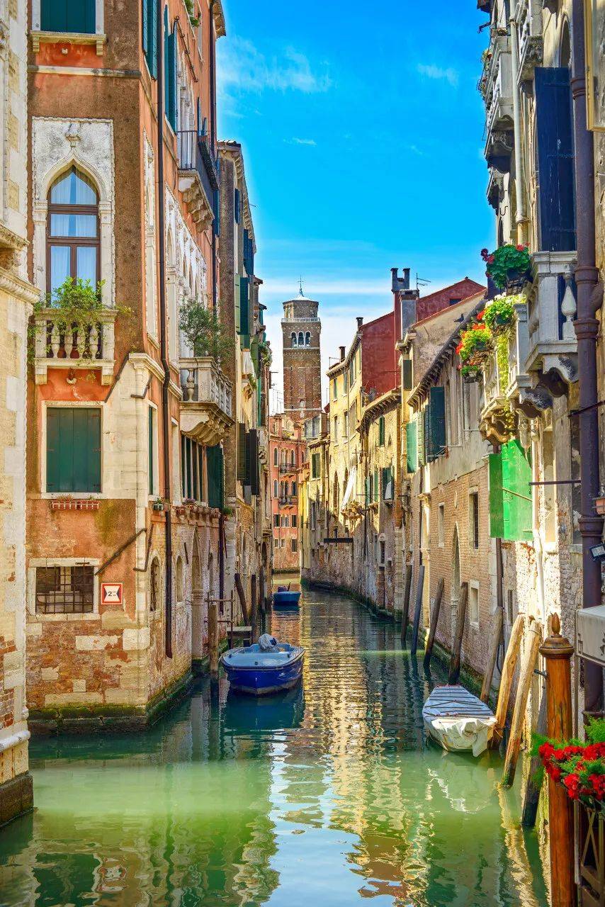 威尼斯|这座没有汽车，出门靠划船的城市，2050年或将成为“鬼城”？