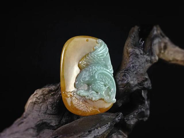 梅花五角|有志者事竟成,盼望事业有成的人适合佩戴哪些翡翠呢?