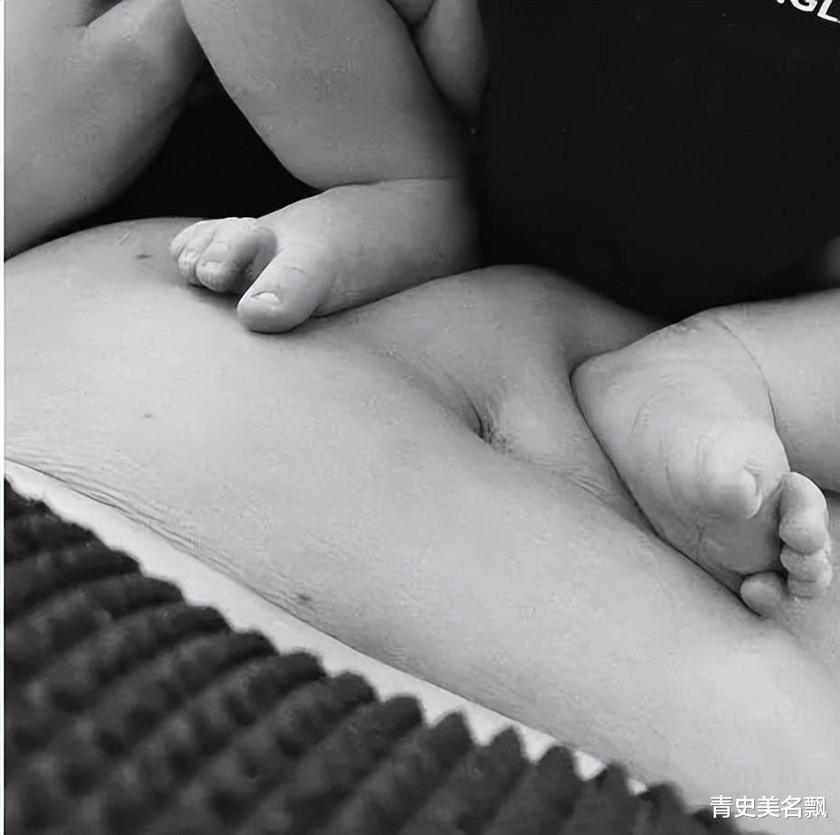 产后恢复|卡戴珊家族最美女人曝产后肚皮松垮难恢复：这才是产后正常的样子