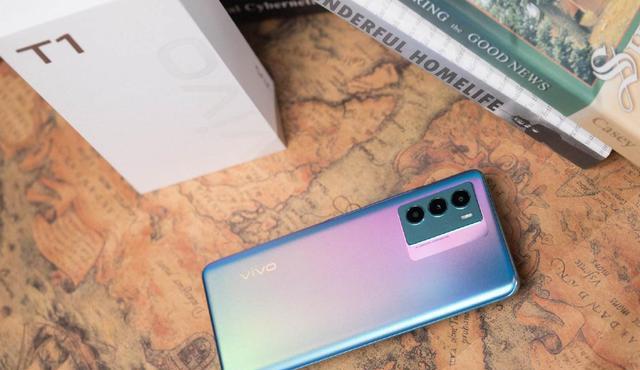 vivo|vivo怎么了?5000mAh、44W快充,8+256G才1799