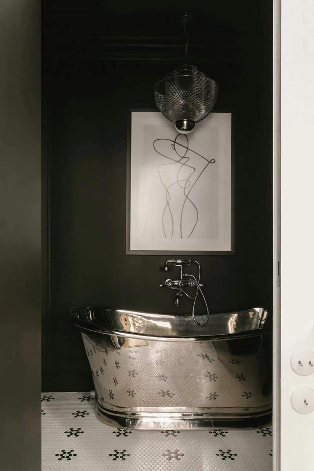 巴黎女主的现代轻法式住宅,简洁色调,摩登复古,美得很随性自然