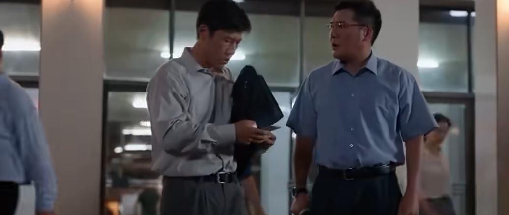 王骁|一年9部剧！王骁“星二代”的帽子不必摘下来，好好拍戏